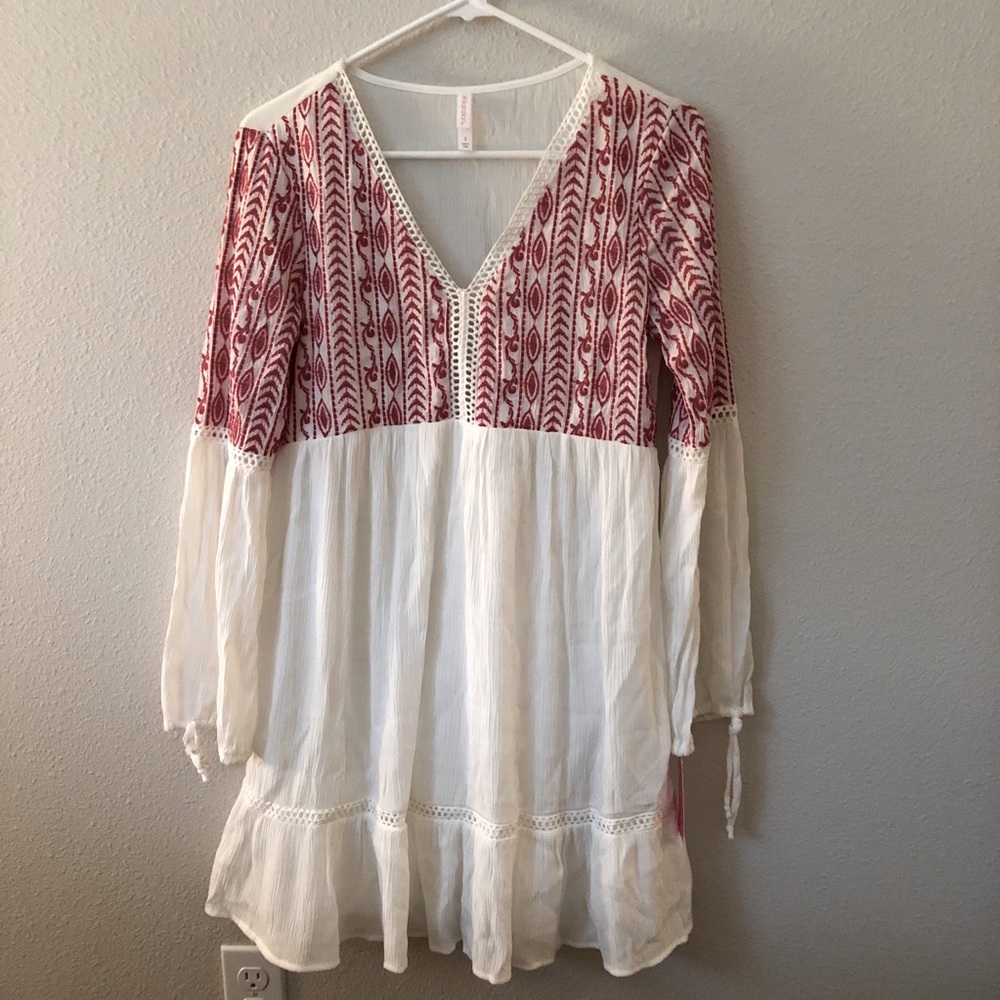 Boho long sleeved dress
